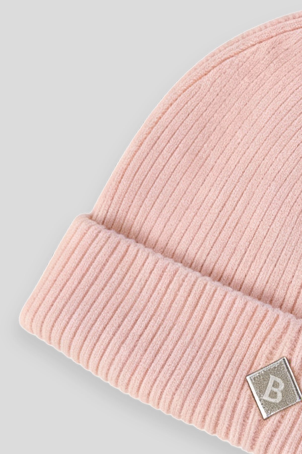 قبعة وردية لطفلة