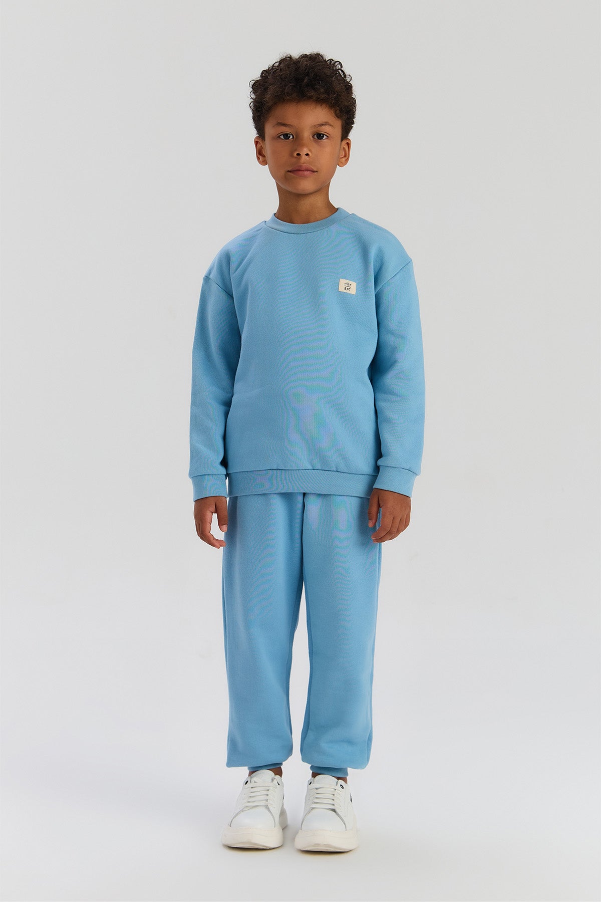 بنطال رياضي أزرق للأولاد