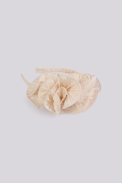 Girl Beige Crown