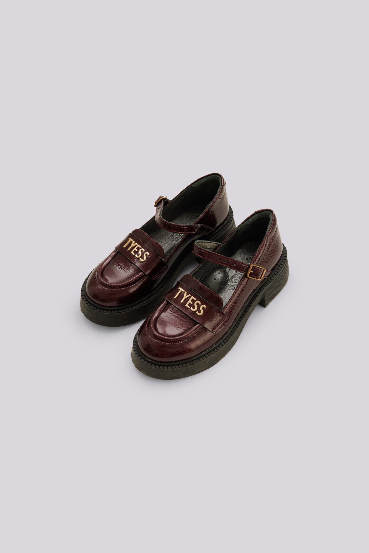 Girl Claret Red Shoes