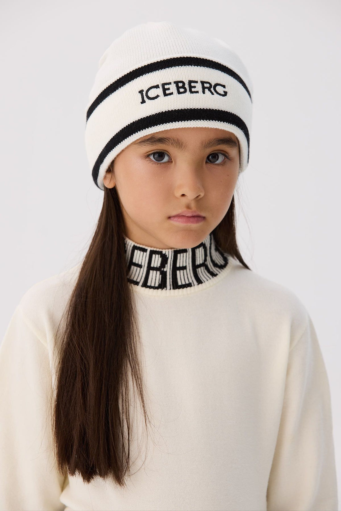 Girl White Hat - BgStore