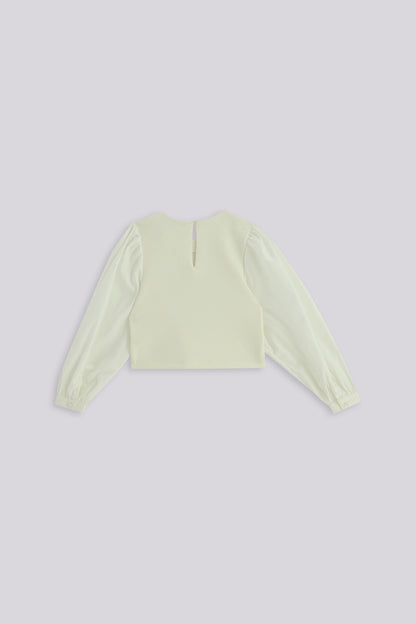 بلوزة بيضاء للبنات