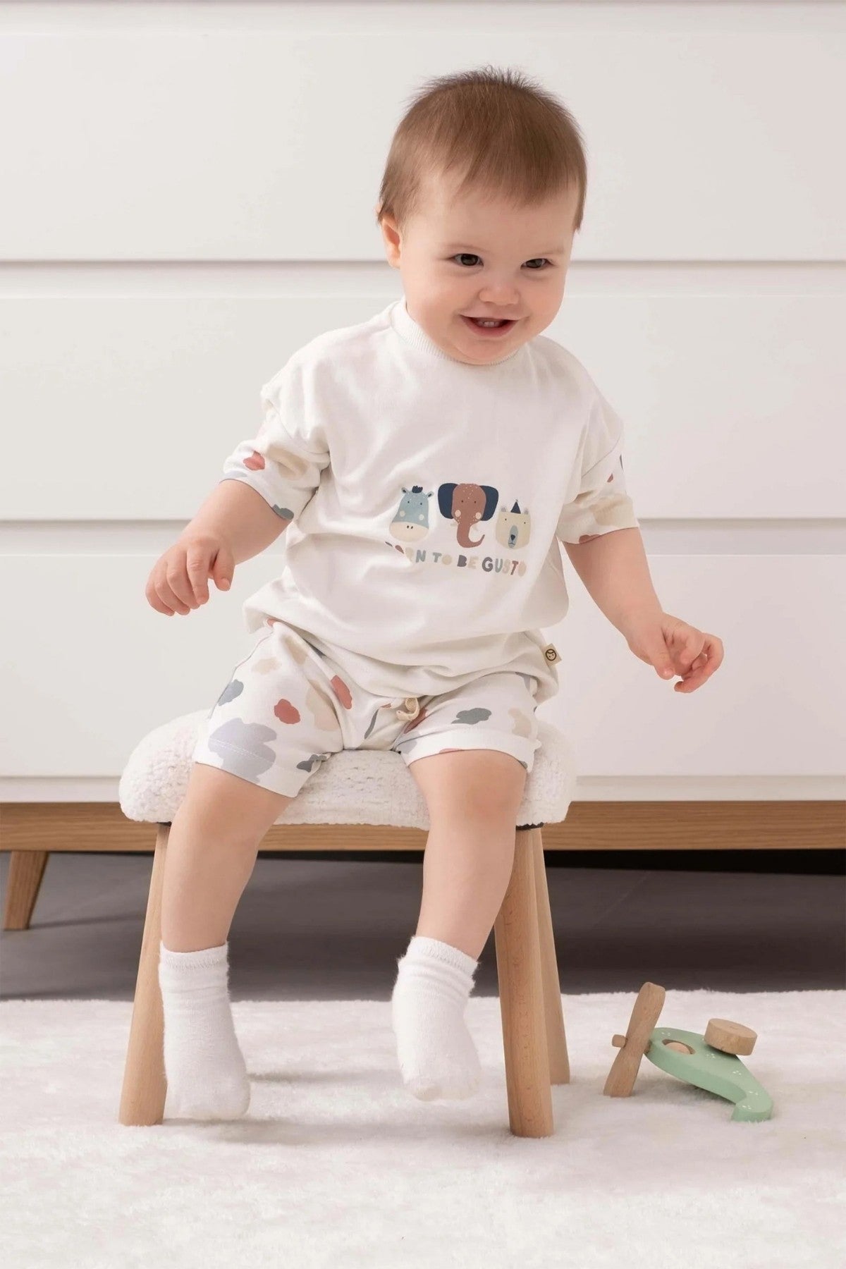 Unisex Patterned Shorts Suit